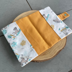 Protège carnet de santé Jaune/Roi lion