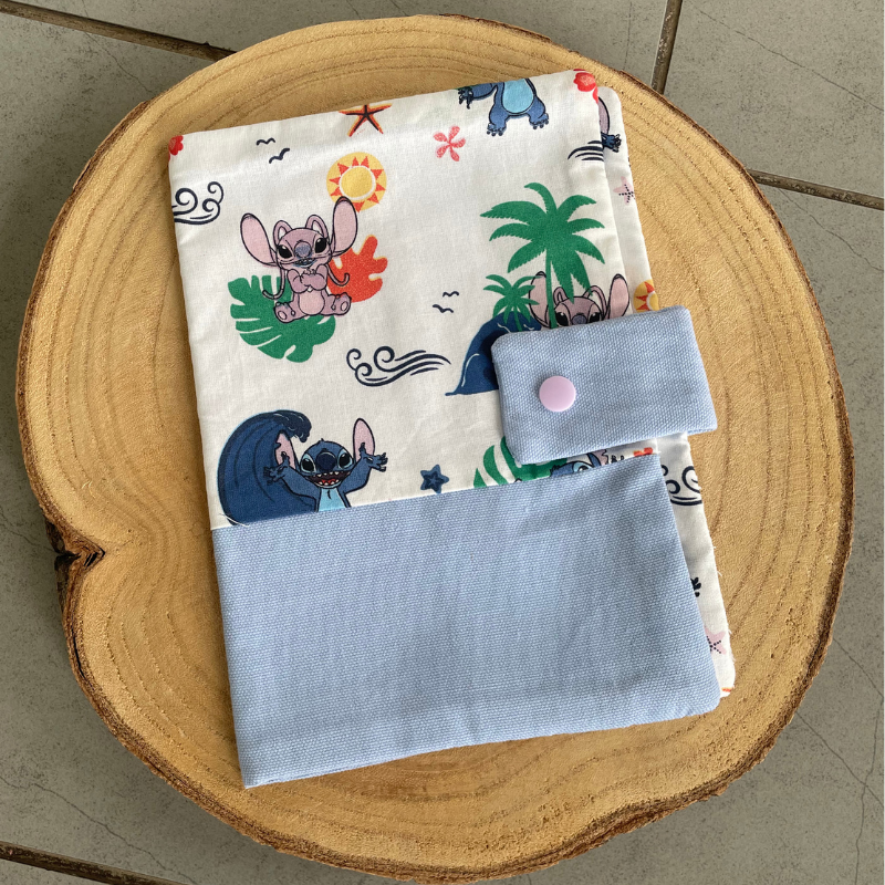 Protège carnet de santé Bleu/Stitch