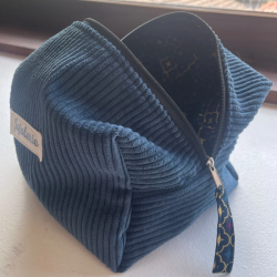 Trousse de toilette bleue/eventail